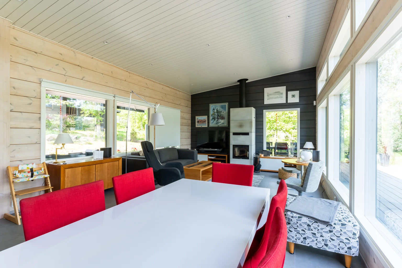 Modern real estate exterior